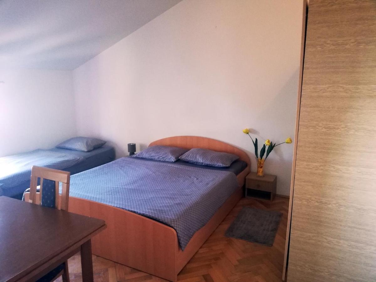 Danyja Apartments Sveti Filip i Jakov Exterior foto