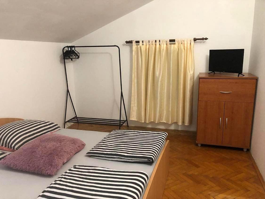 Danyja Apartments Sveti Filip i Jakov Exterior foto